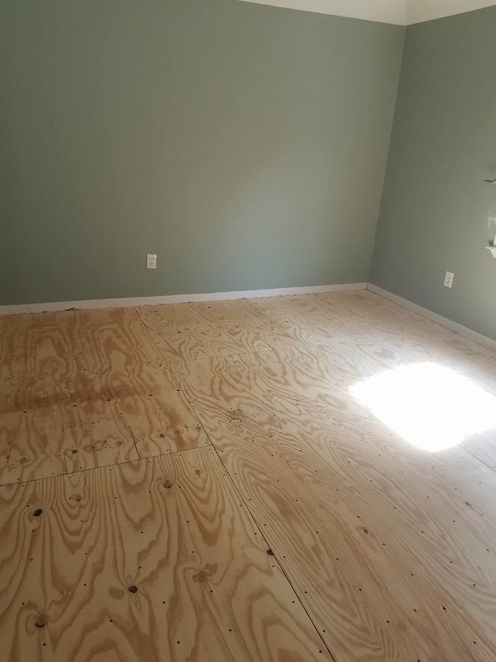 MC Renovations Inc And Construction Logo