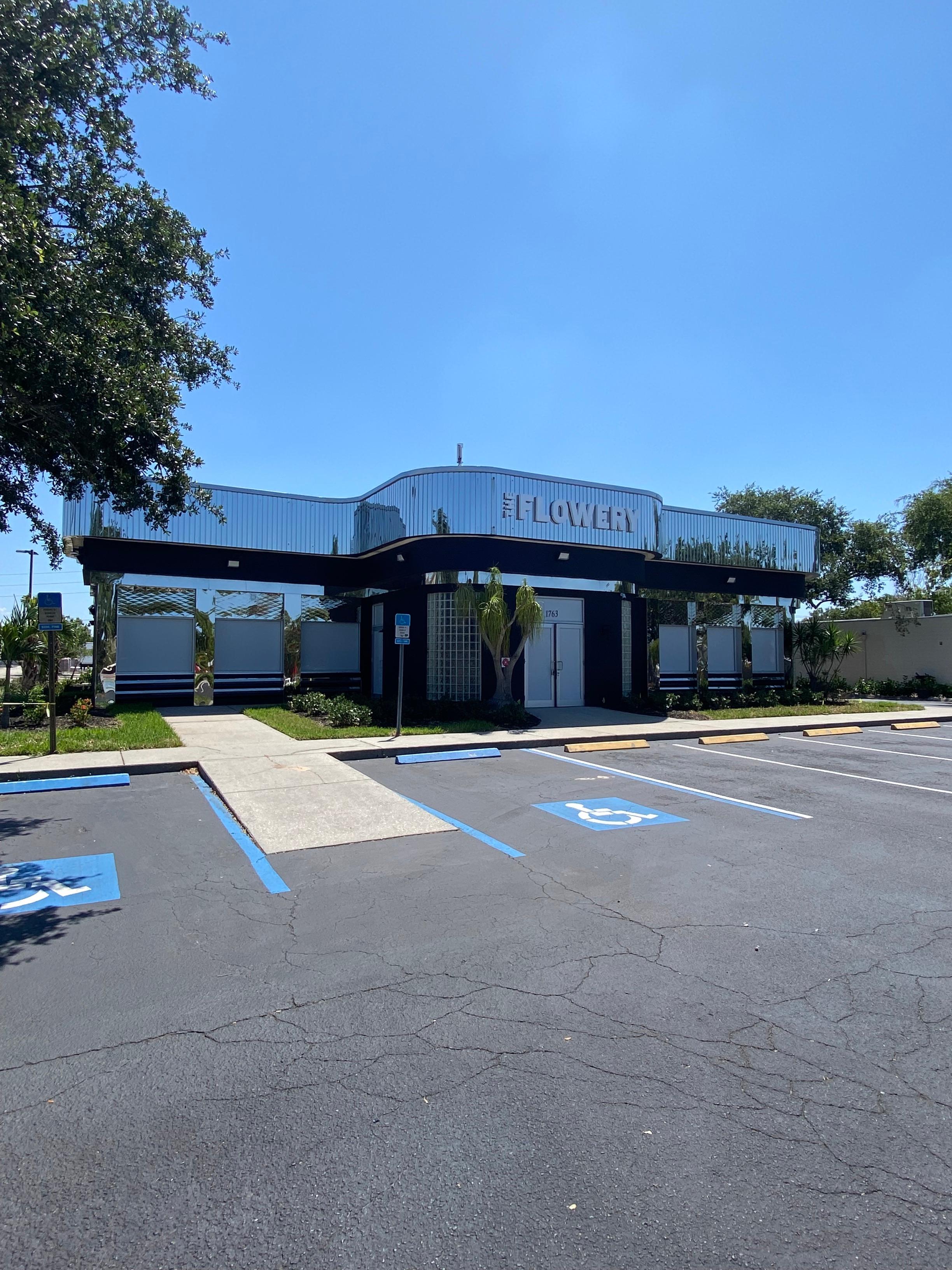 The Flowery Dispensary Venice Image