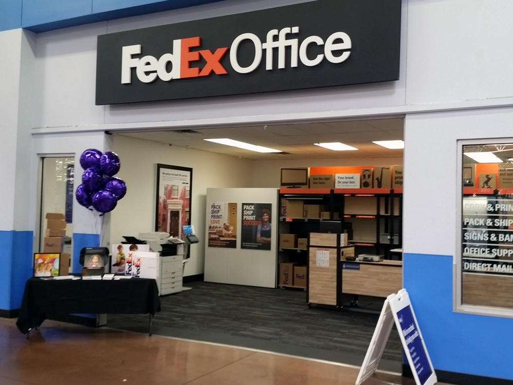 FedEx Office Print & Ship Center Photo