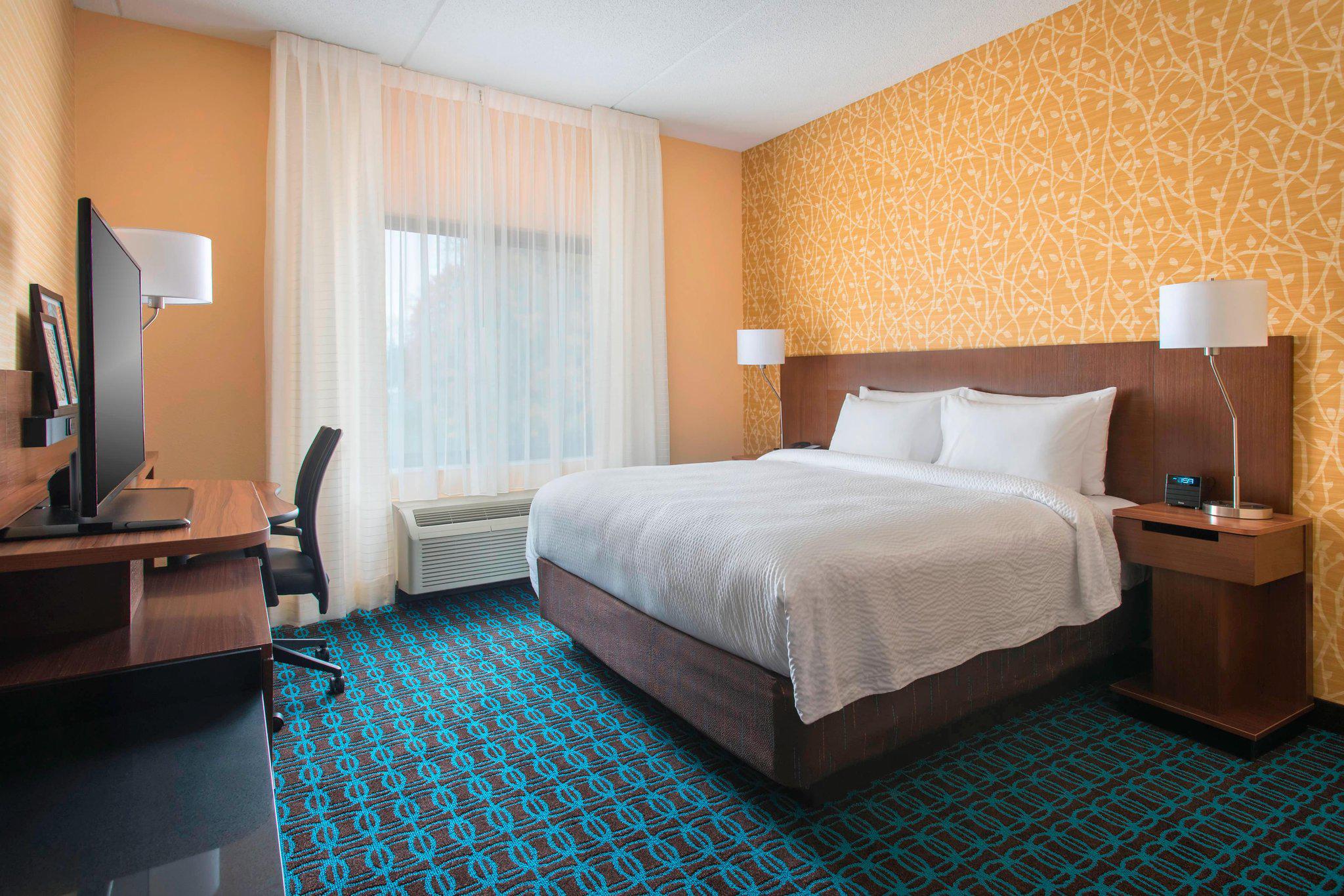 Fairfield Inn & Suites by Marriott Syracuse Carrier Circle Photo