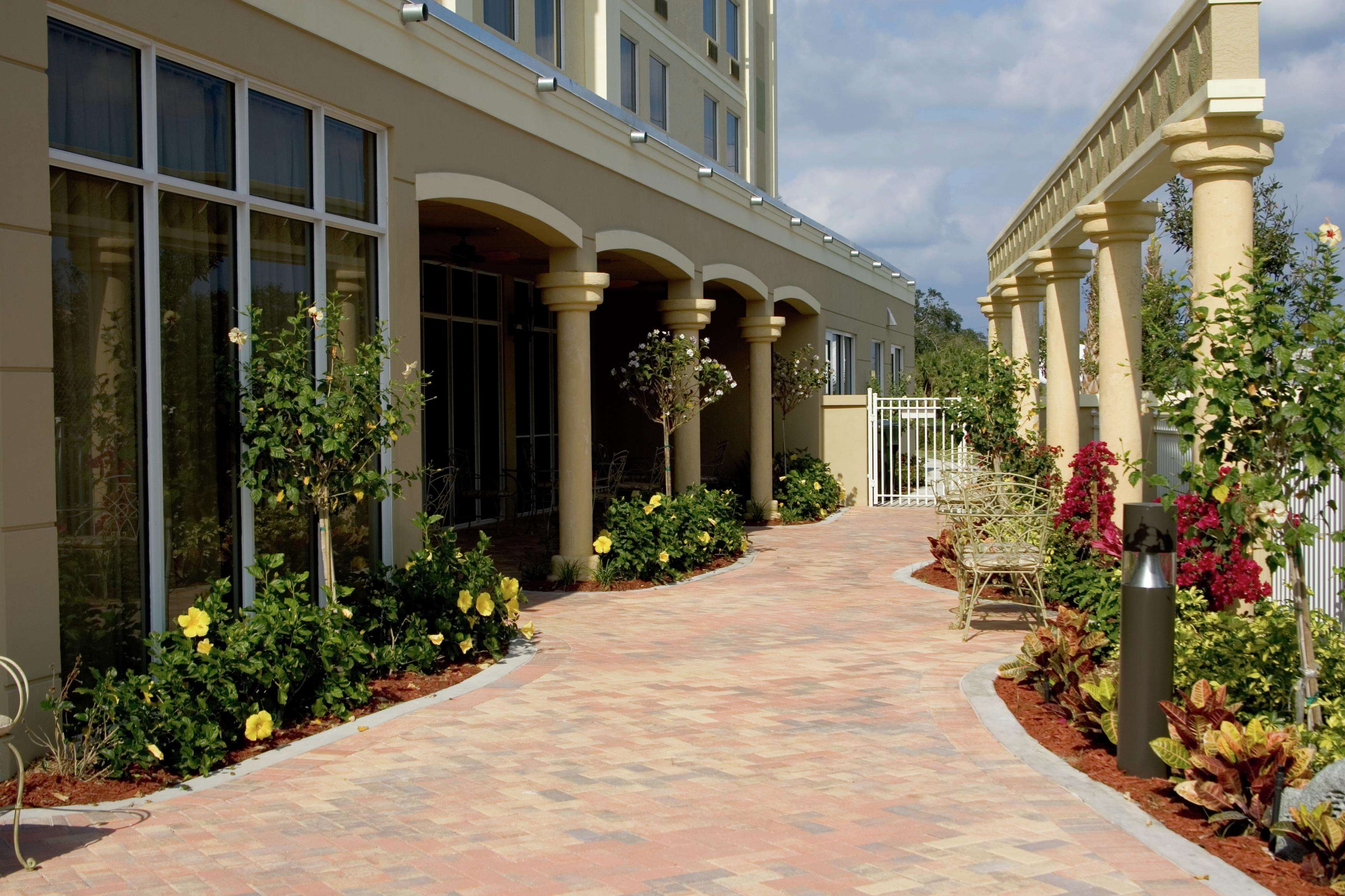 Hampton Inn West Palm Beach Central Airport Photo