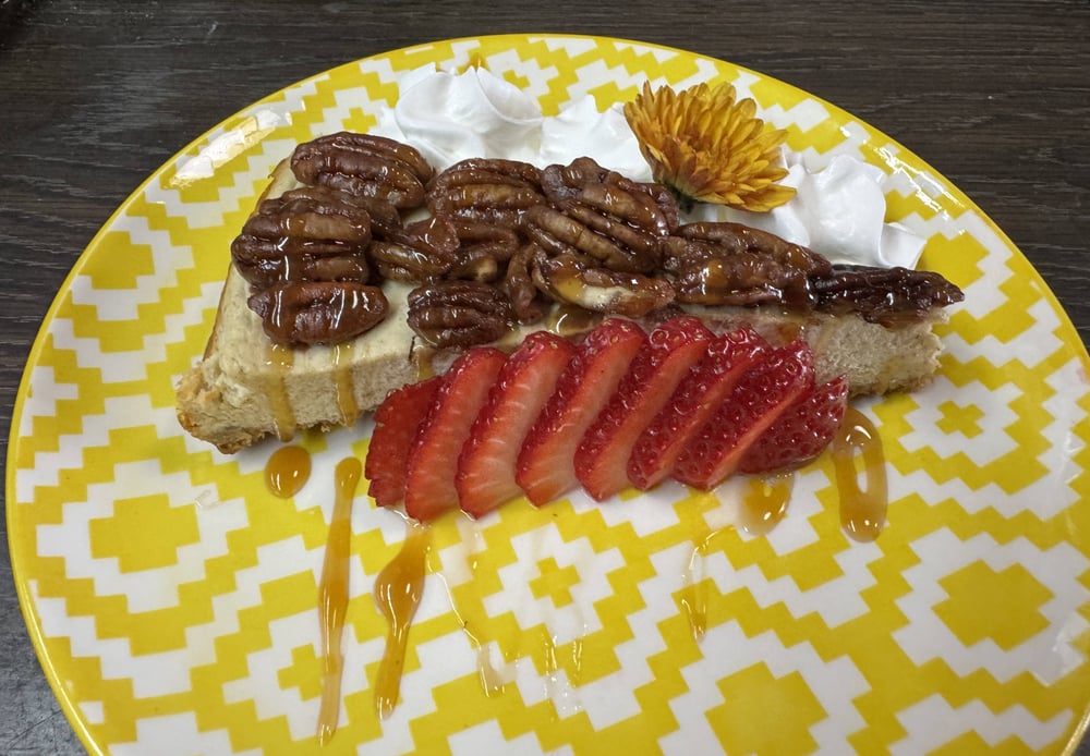 Caramelized Pecan Banana Cake