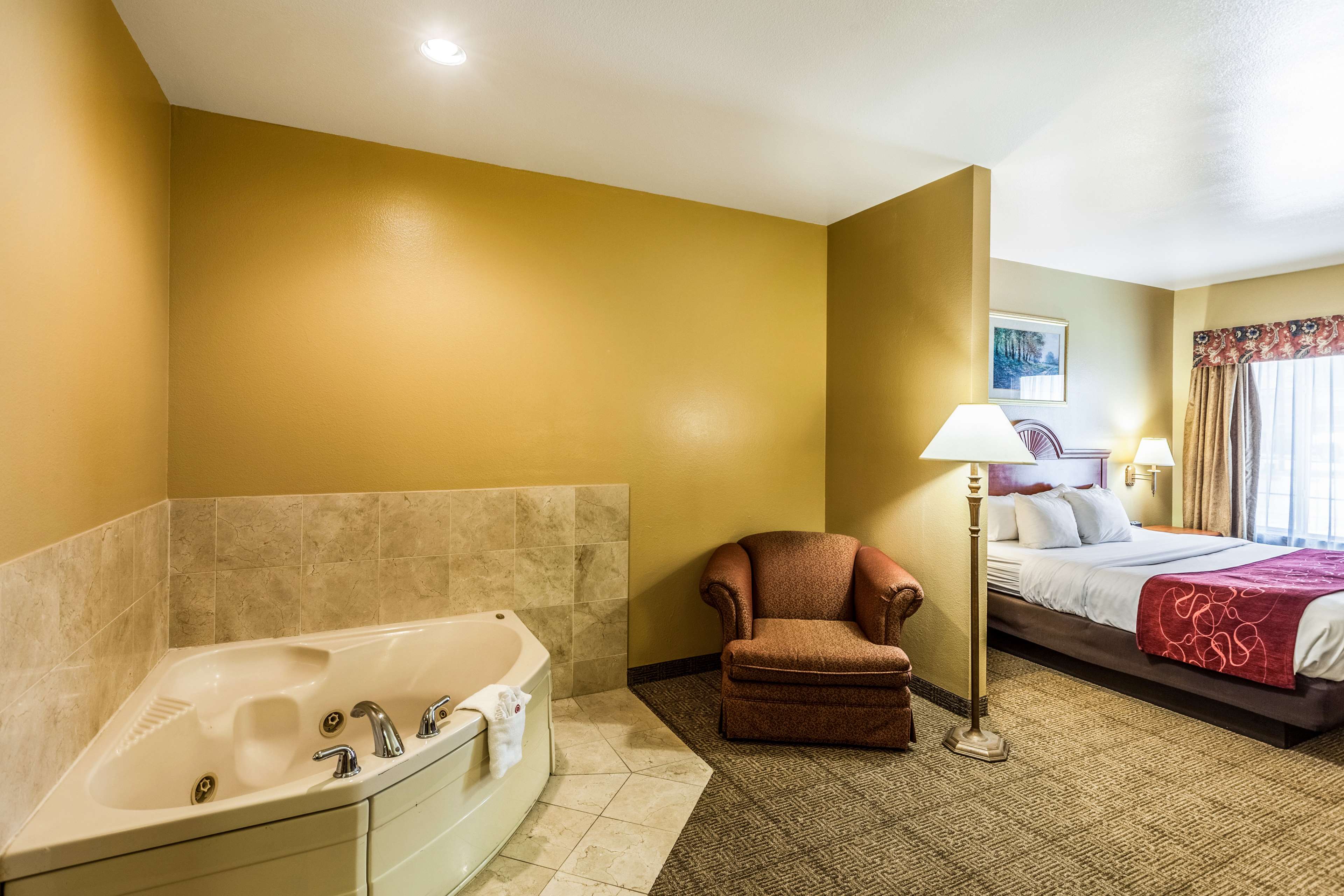 SureStay Plus Hotel by Best Western Mesquite Photo