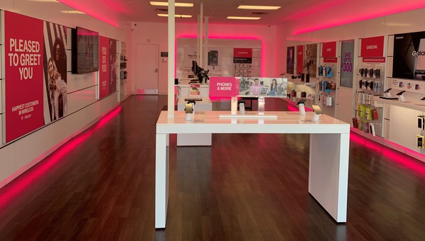 Cell Phones Plans And Accessories At T Mobile 583 South West