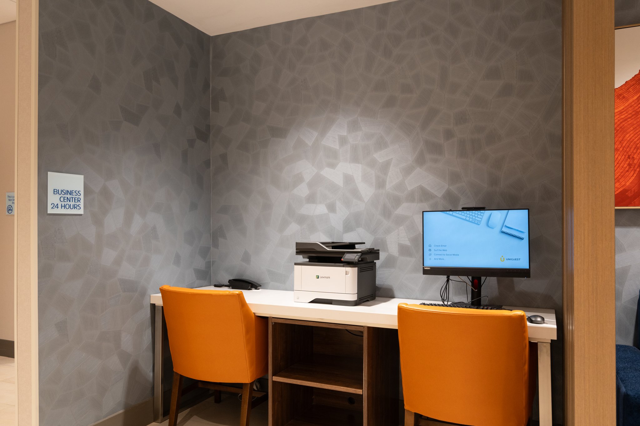 Holiday Inn Express & Suites Murfreesboro West by IHG Image