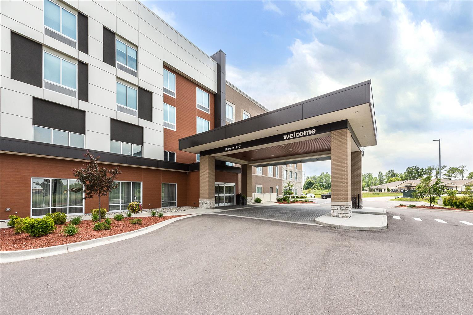 Hampton Inn & Suites Howell Image