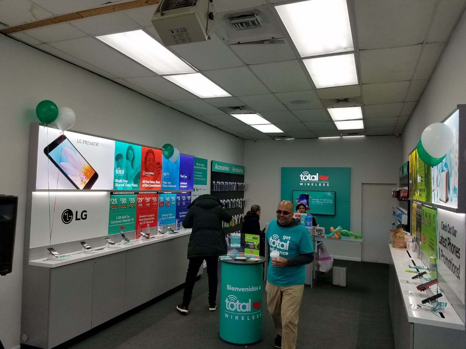 Total Wireless Store Photo