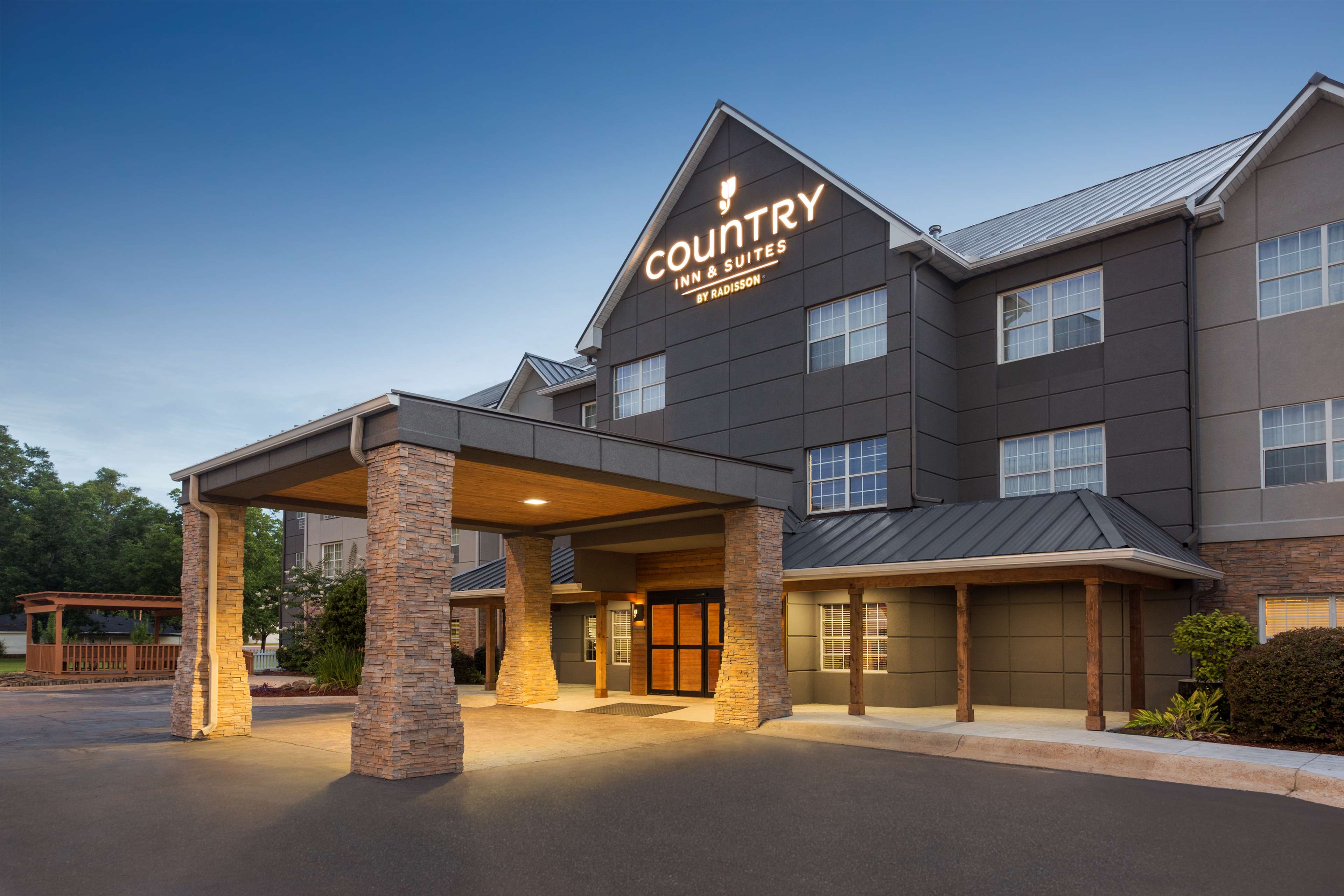 Country Inn & Suites by Radisson, Jackson-Airport, MS Photo