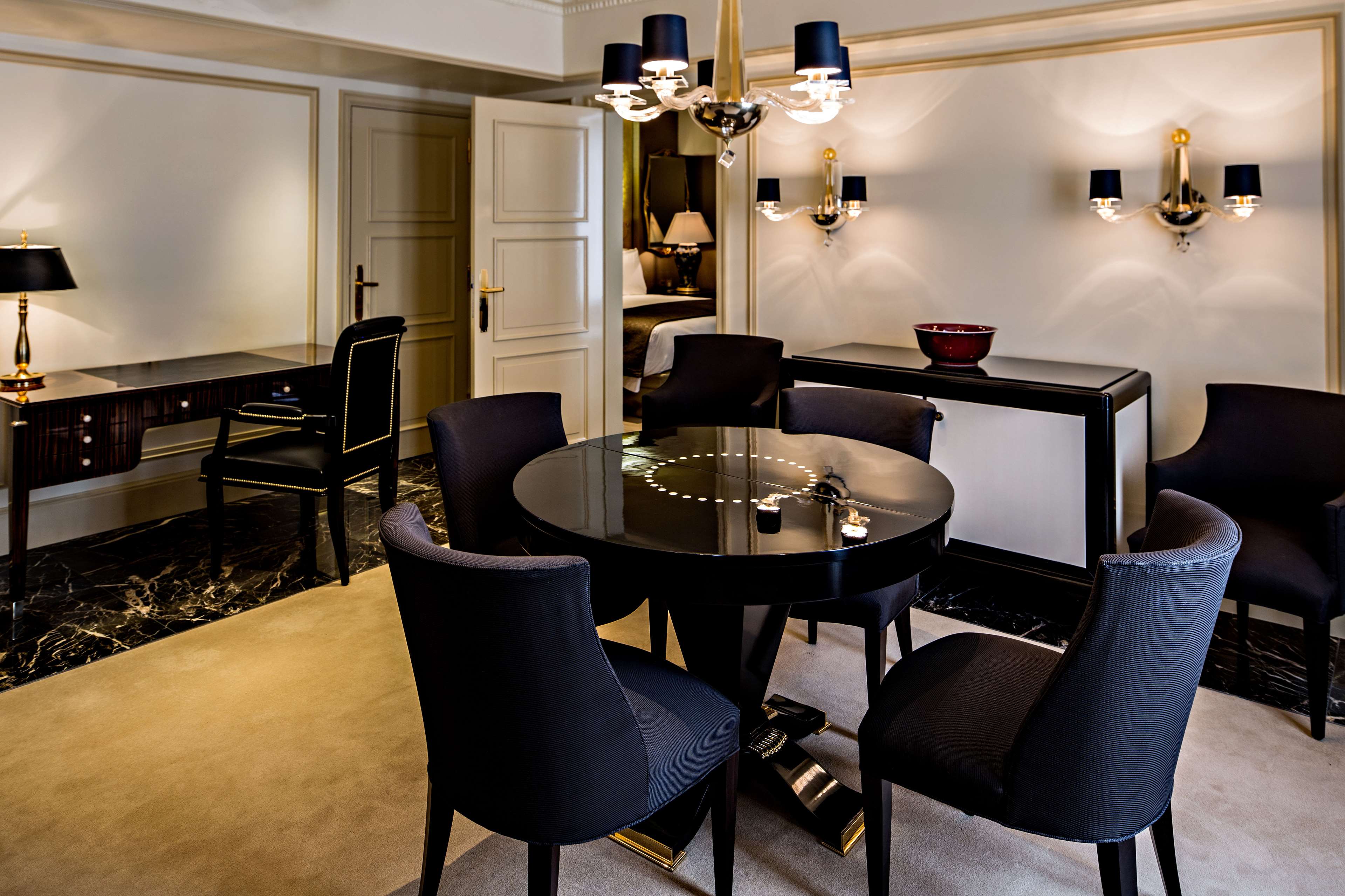 Images Prince de Galles, a Luxury Collection Hotel, Paris
