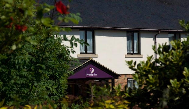Images Premier Inn Silverstone