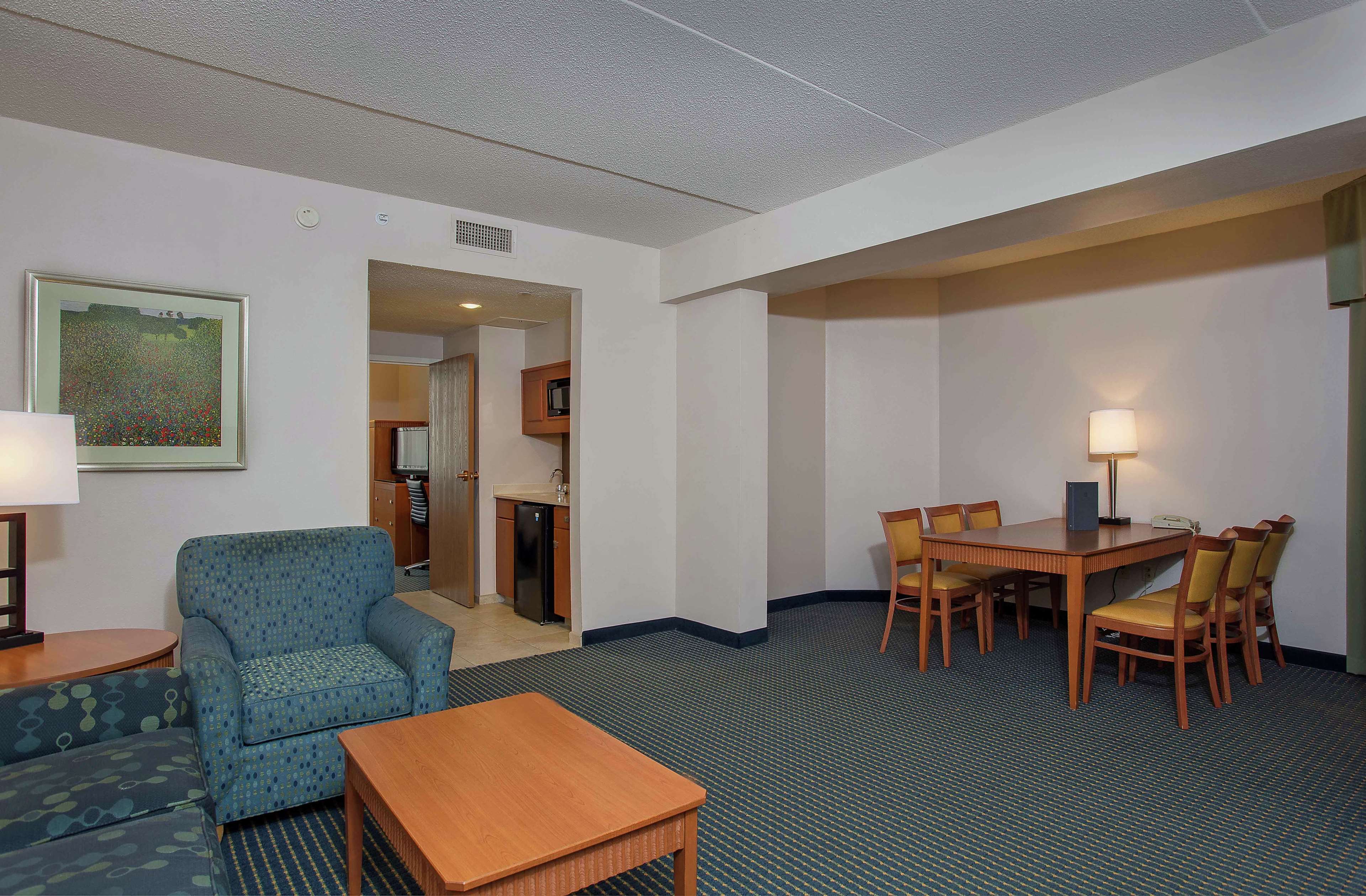 Guest room