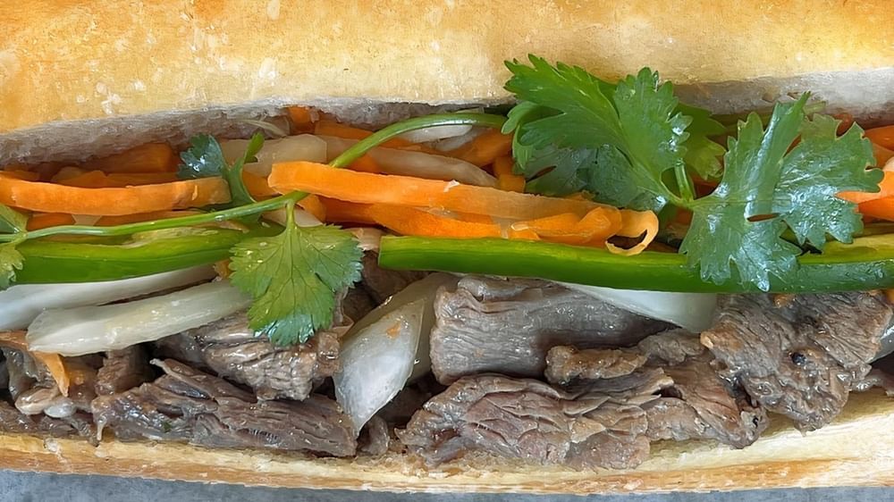 B10 Steak Baguette