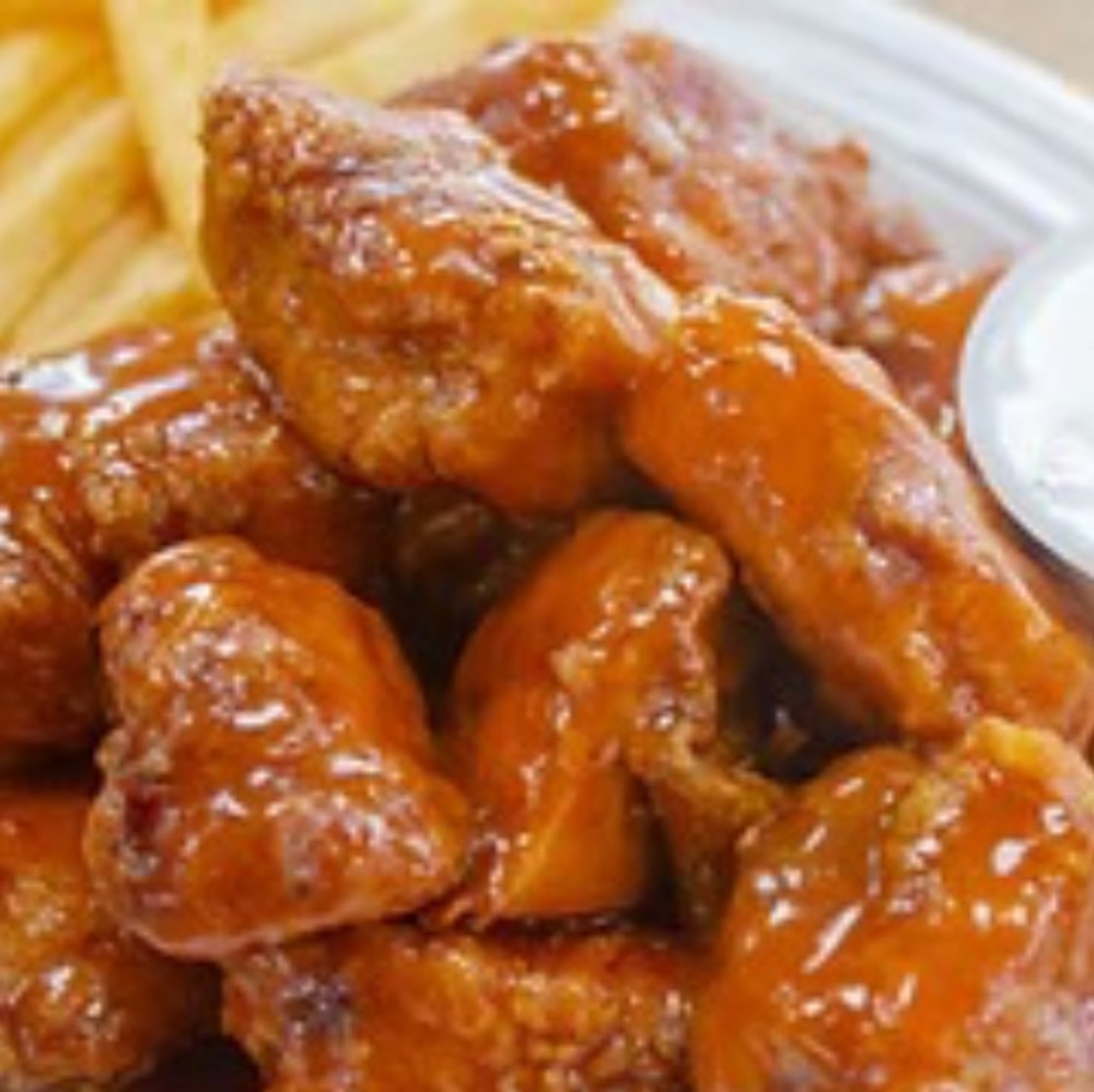 Boneless Wings with Fries