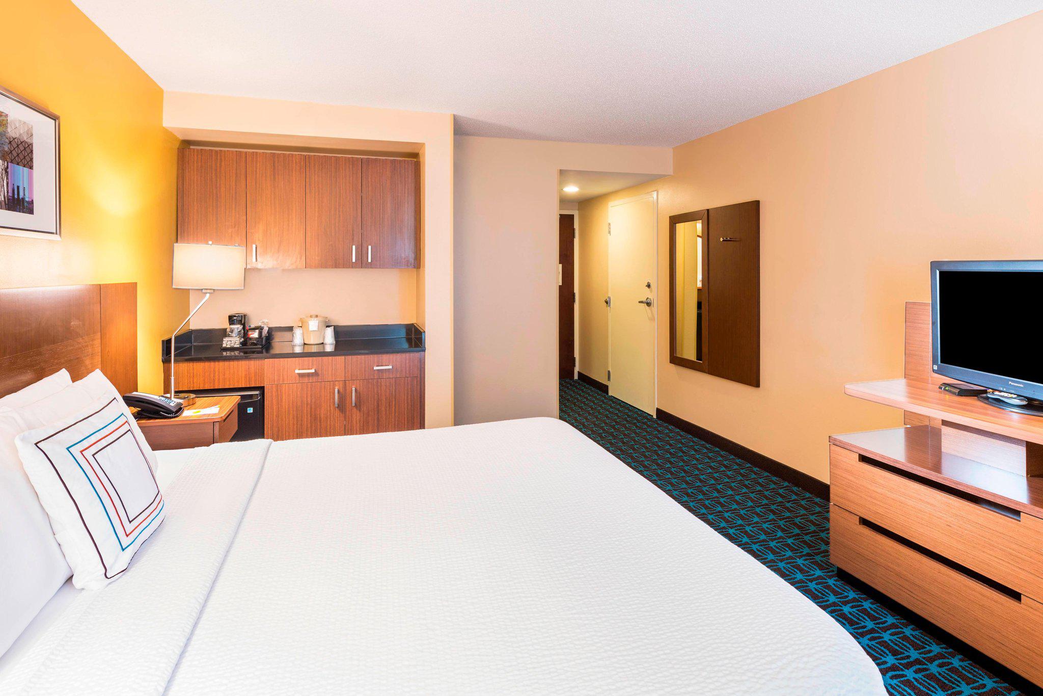 Fairfield Inn & Suites by Marriott Atlanta Perimeter Center Photo