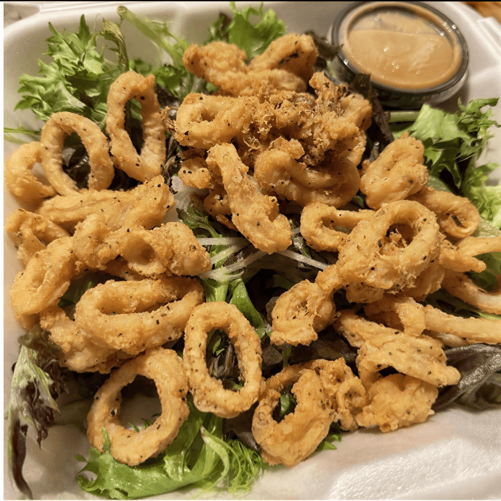 Crispy Calamari Salad