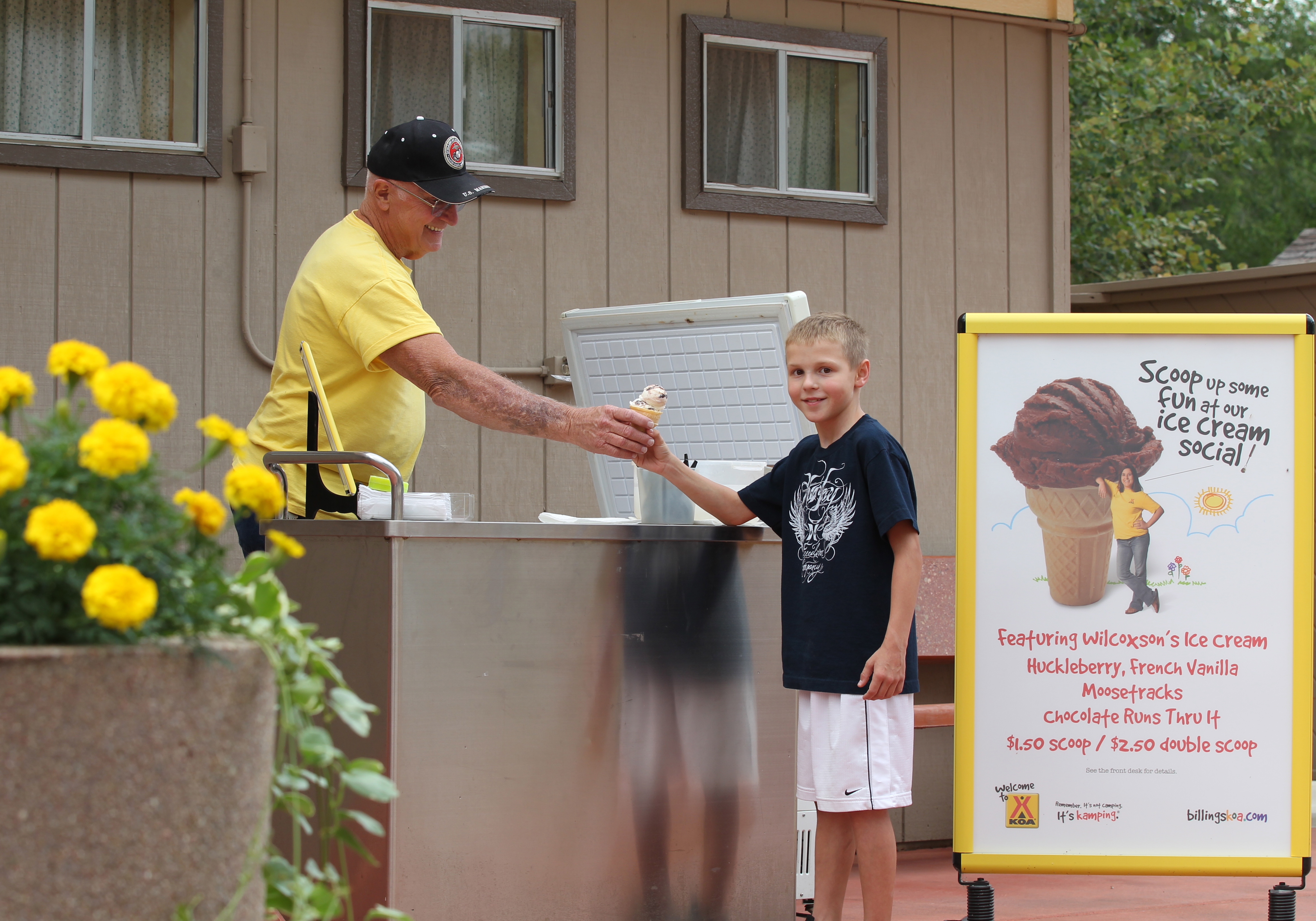 Billings KOA Holiday Photo