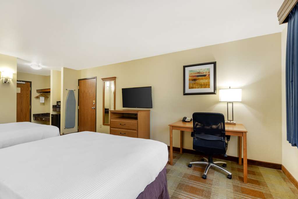 Best Western Kiva Inn Image