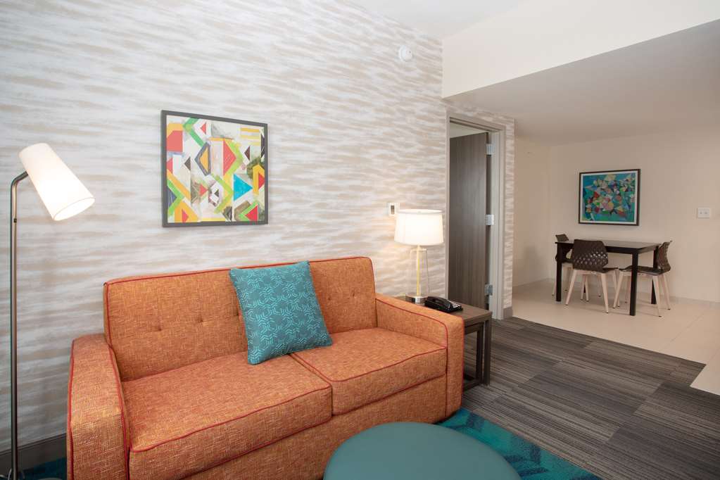 Home2 Suites by Hilton Omaha UN Medical Ctr Area Image