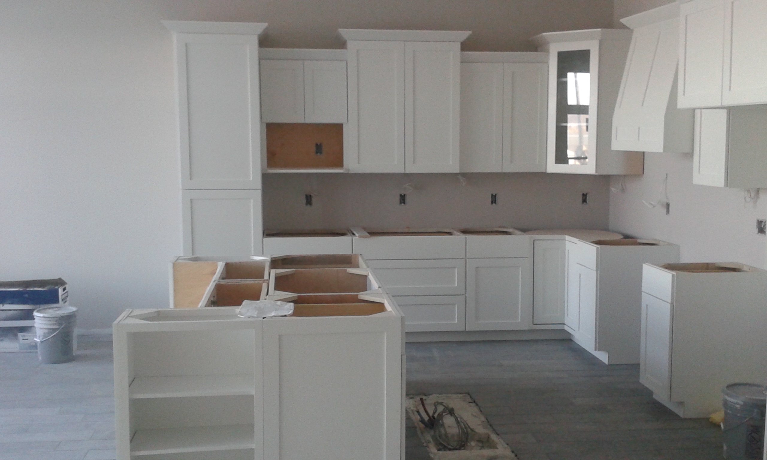 schwartz custom woodworking Logo