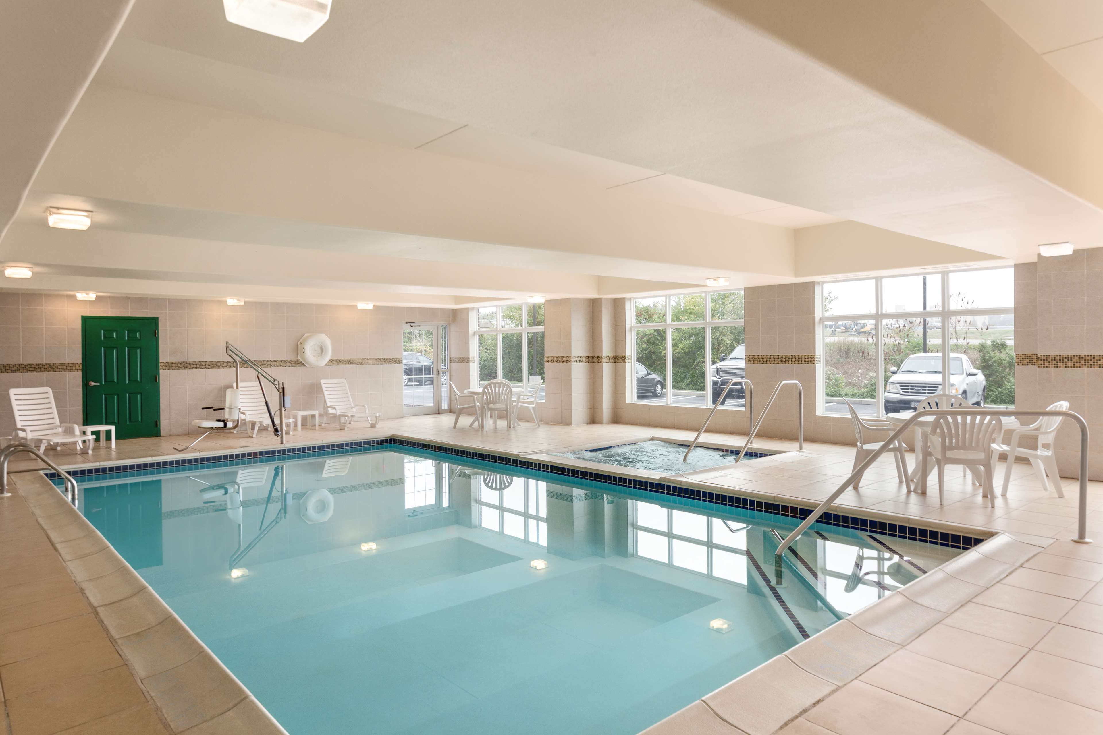 Country Inn & Suites by Radisson, Harrisburg at Union Deposit Road, PA