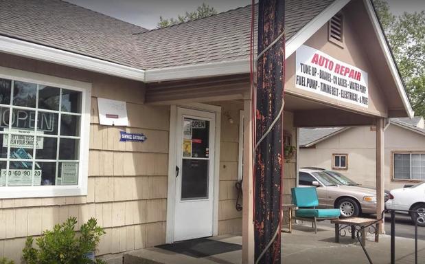 Images Tito's Towing And Repair