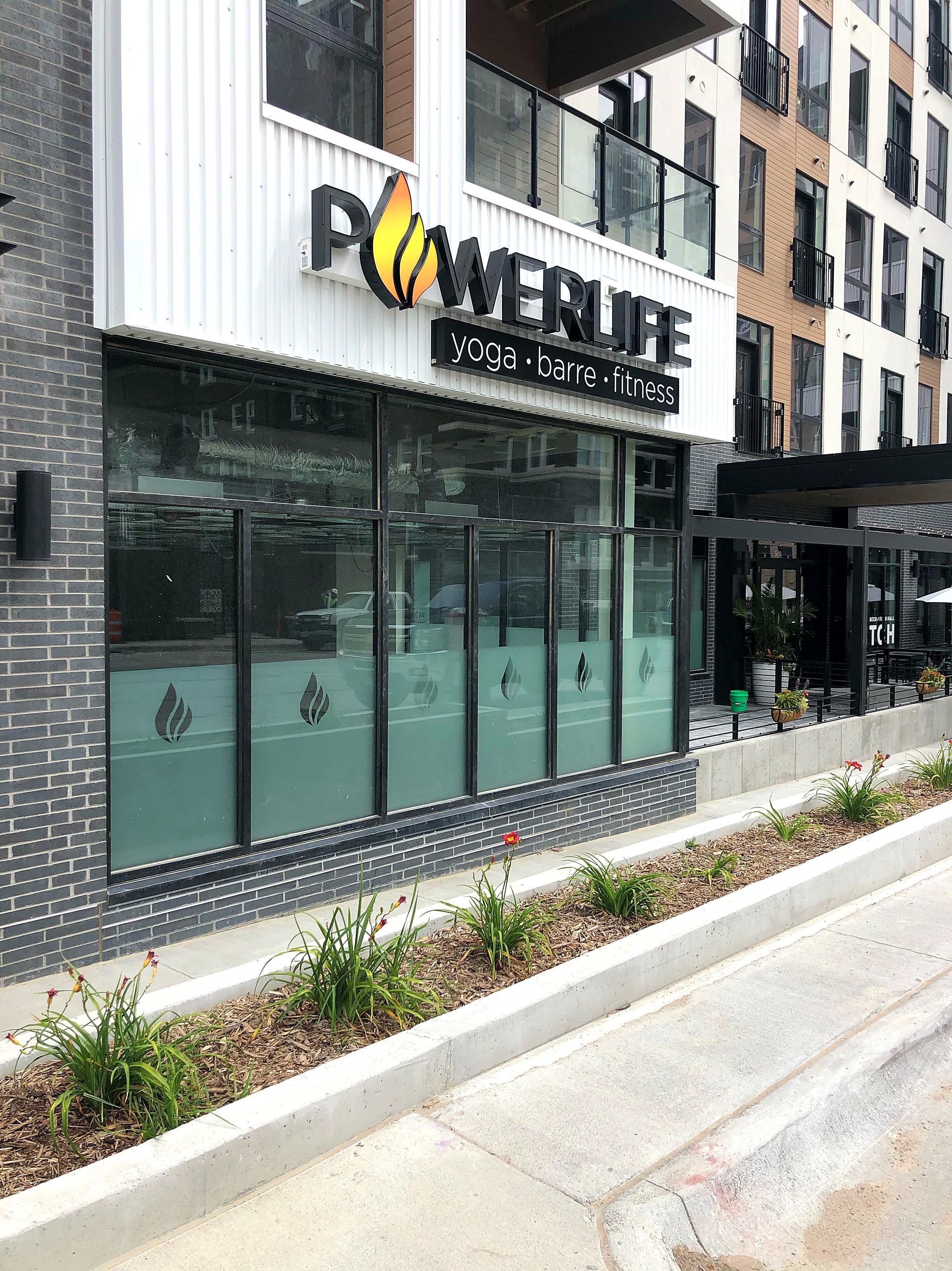 Power Life Yoga Barre Fitness - Blackstone