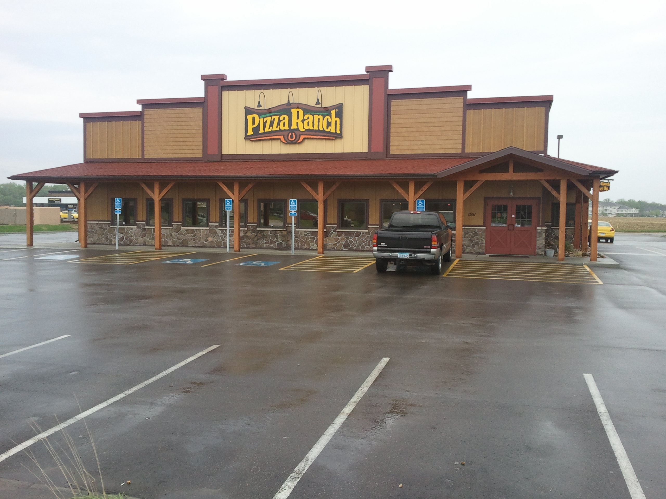 Pizza Ranch in Mankato, MN (507) 3867...