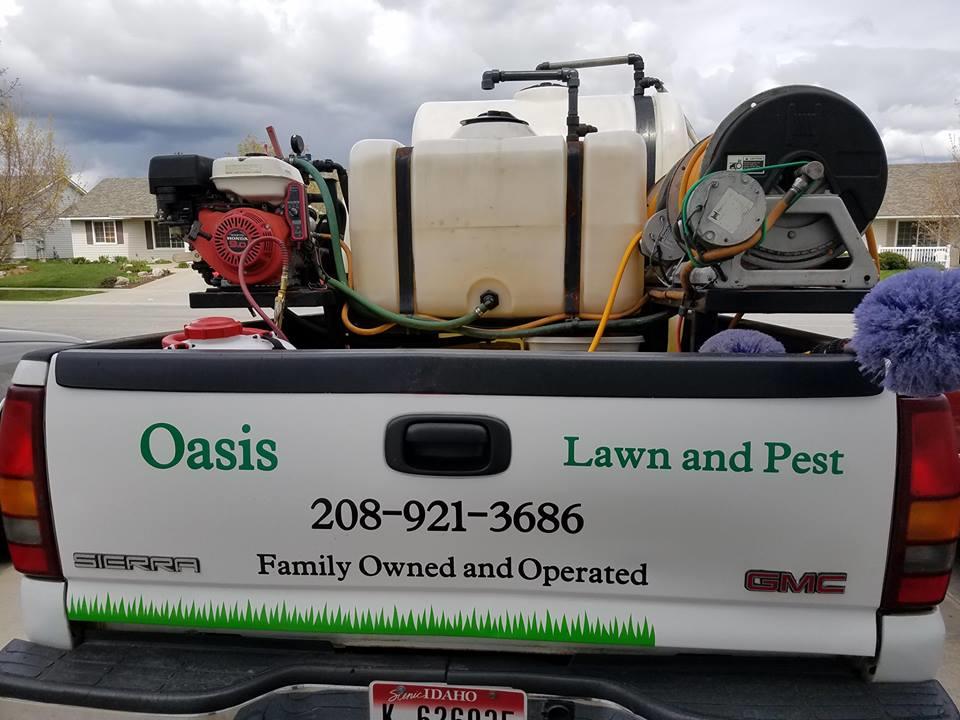 Oasis Lawn and Pest Photo