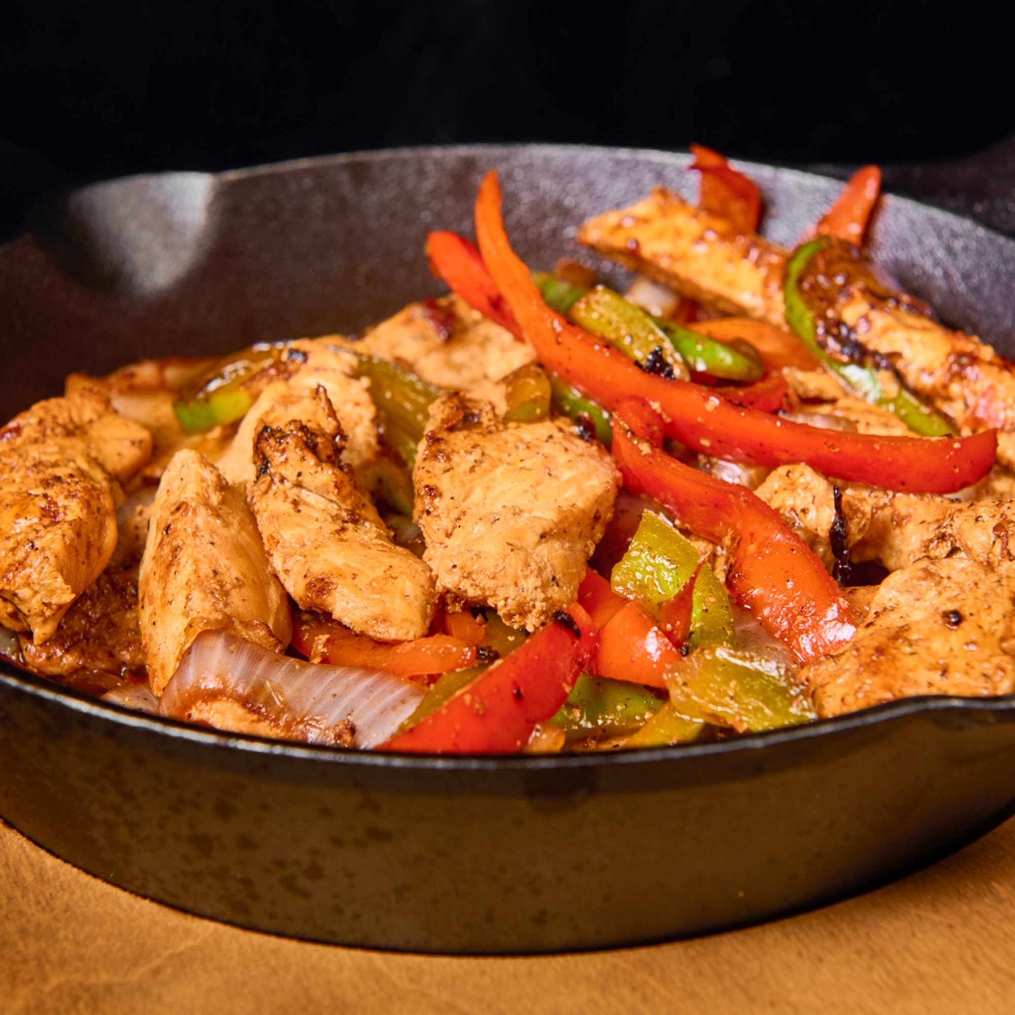 Pechuga De Pollo Salteada - Pepper Chicken Breast