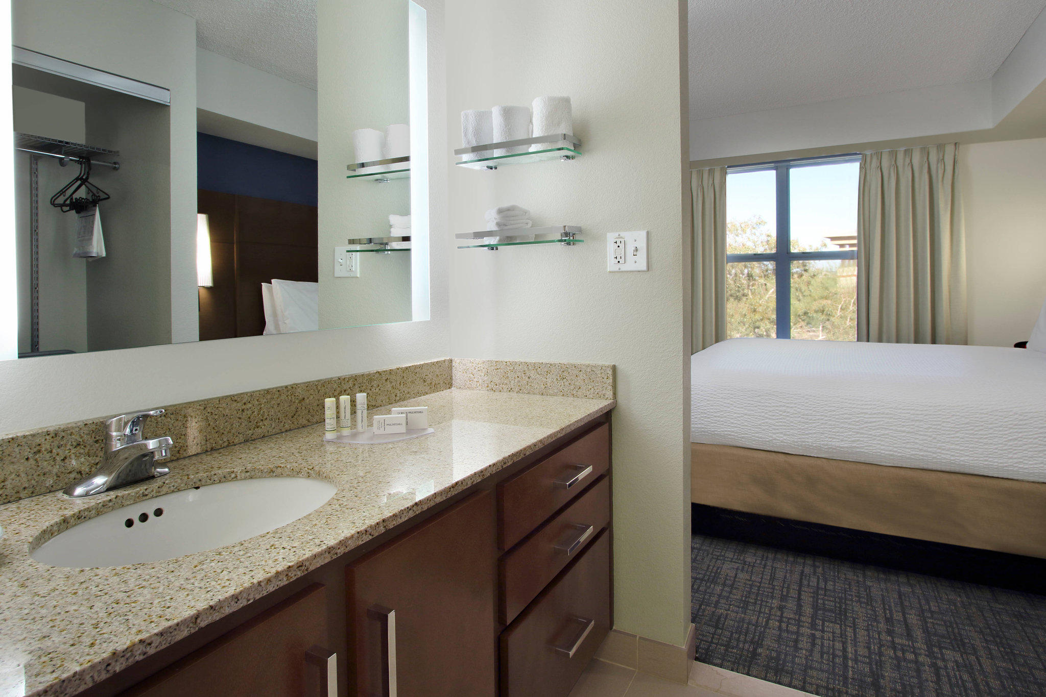 Residence Inn by Marriott Scottsdale North Photo