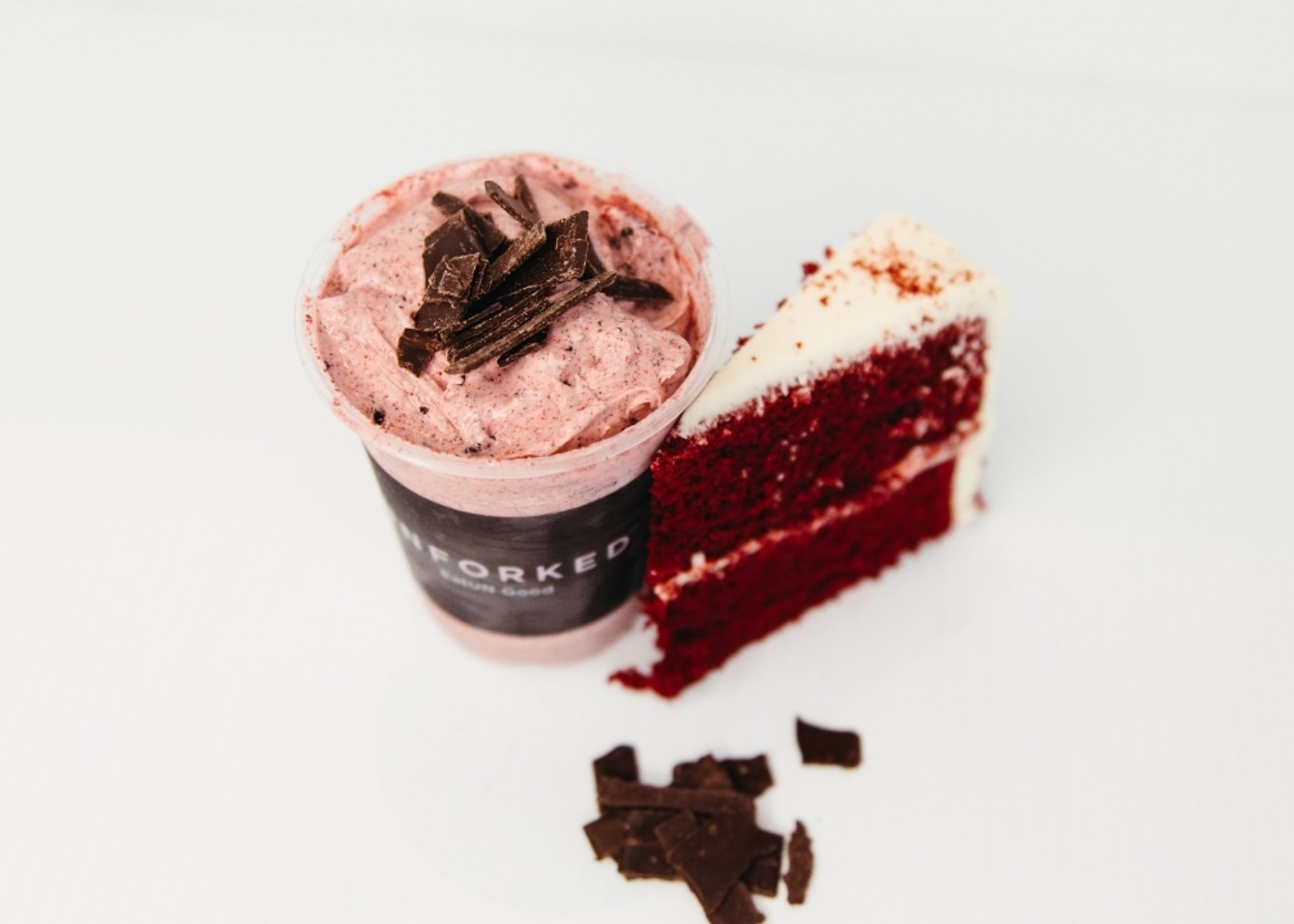 Red Velvet Kingdom Concrete MED