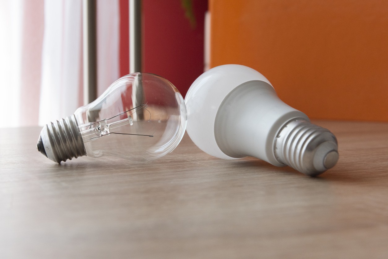 Ballast & Bulb Replacement