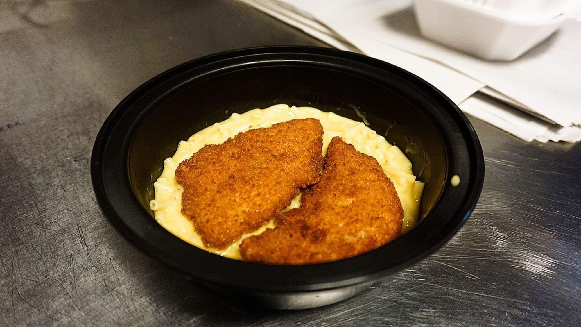 Kid's Macaroni & Cheese with Two Chicken Tenders