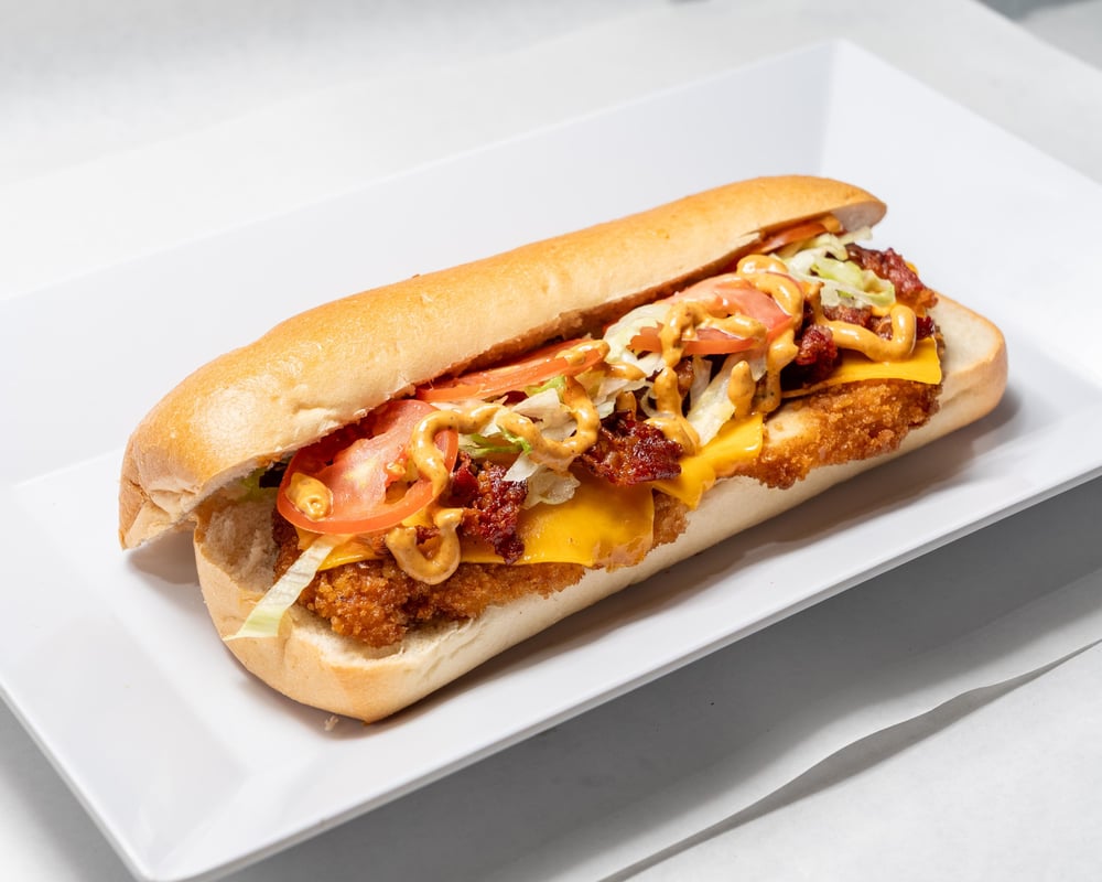 S15: Amazin' Chicken Club Sandwich