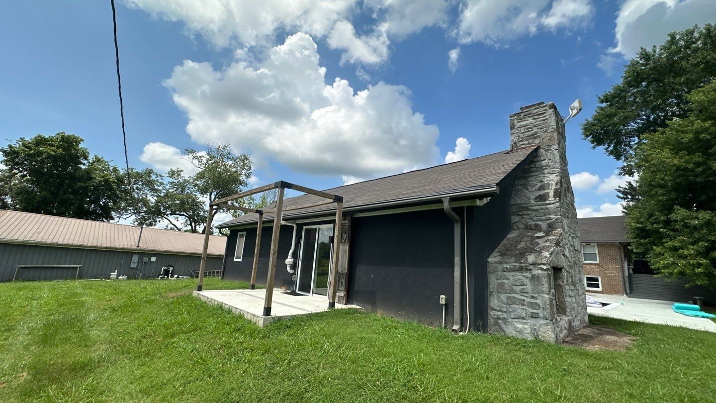 My Roofing Crew Image