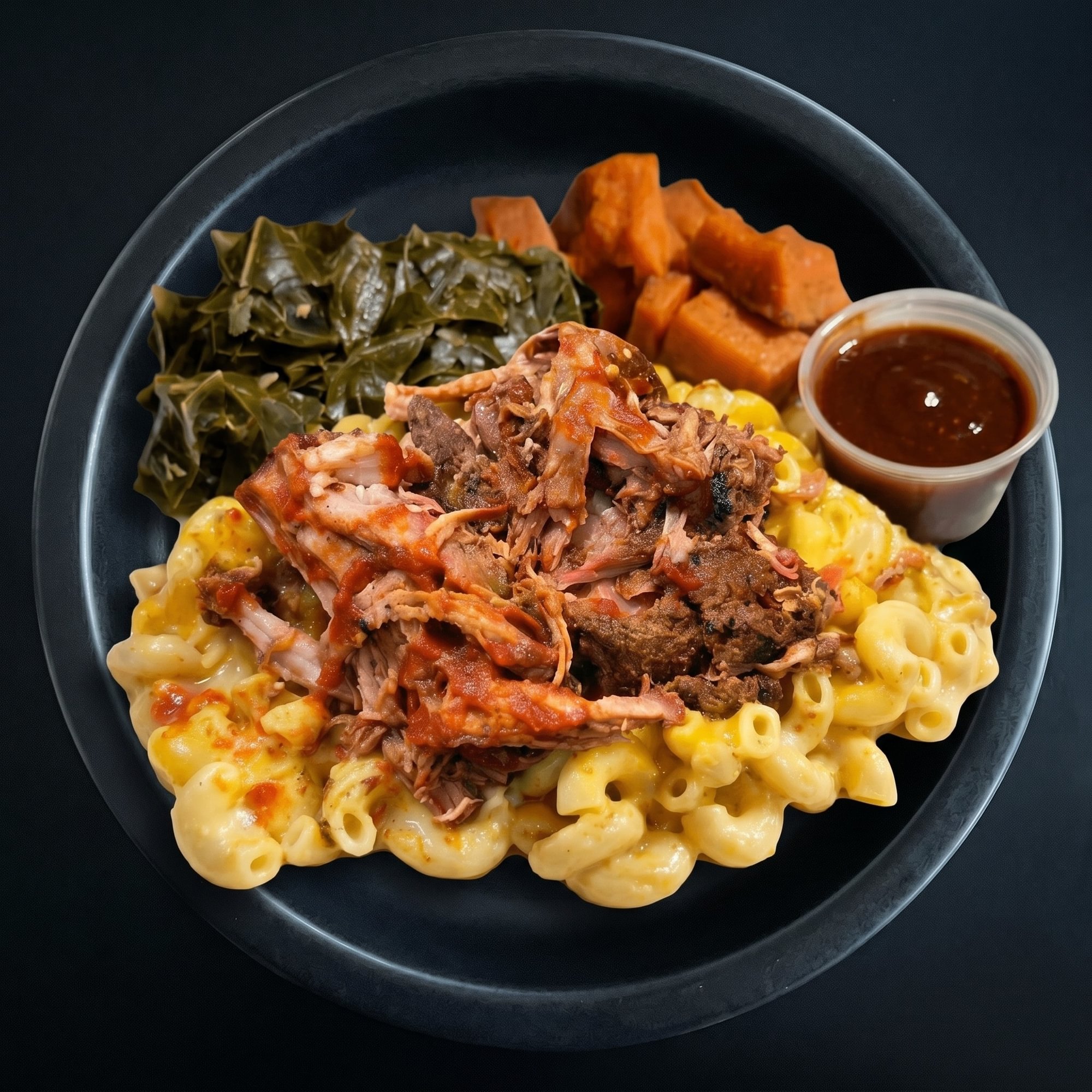 Macaroni & Cheese Bowl with Meat