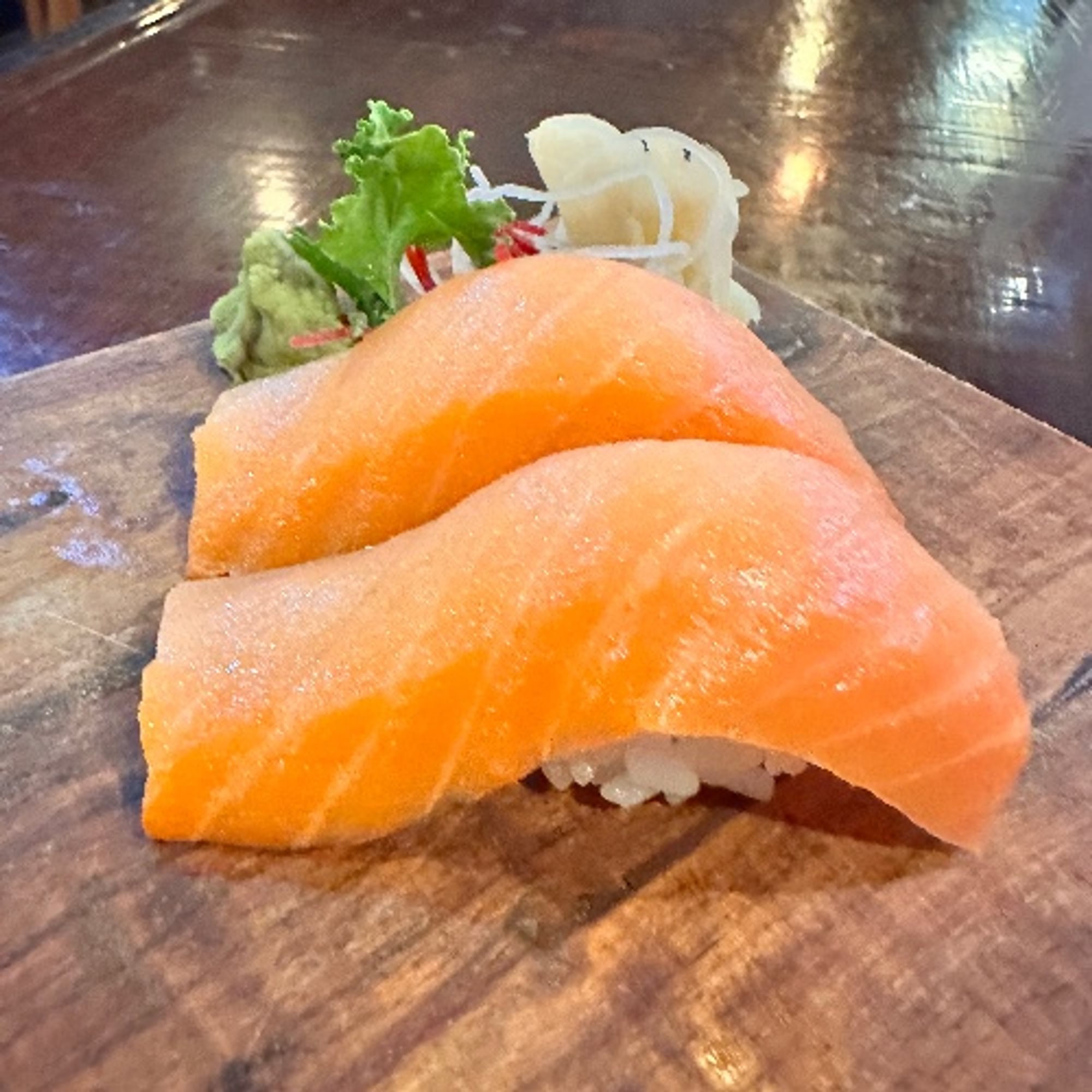 Smoked Salmon (Nigiri)