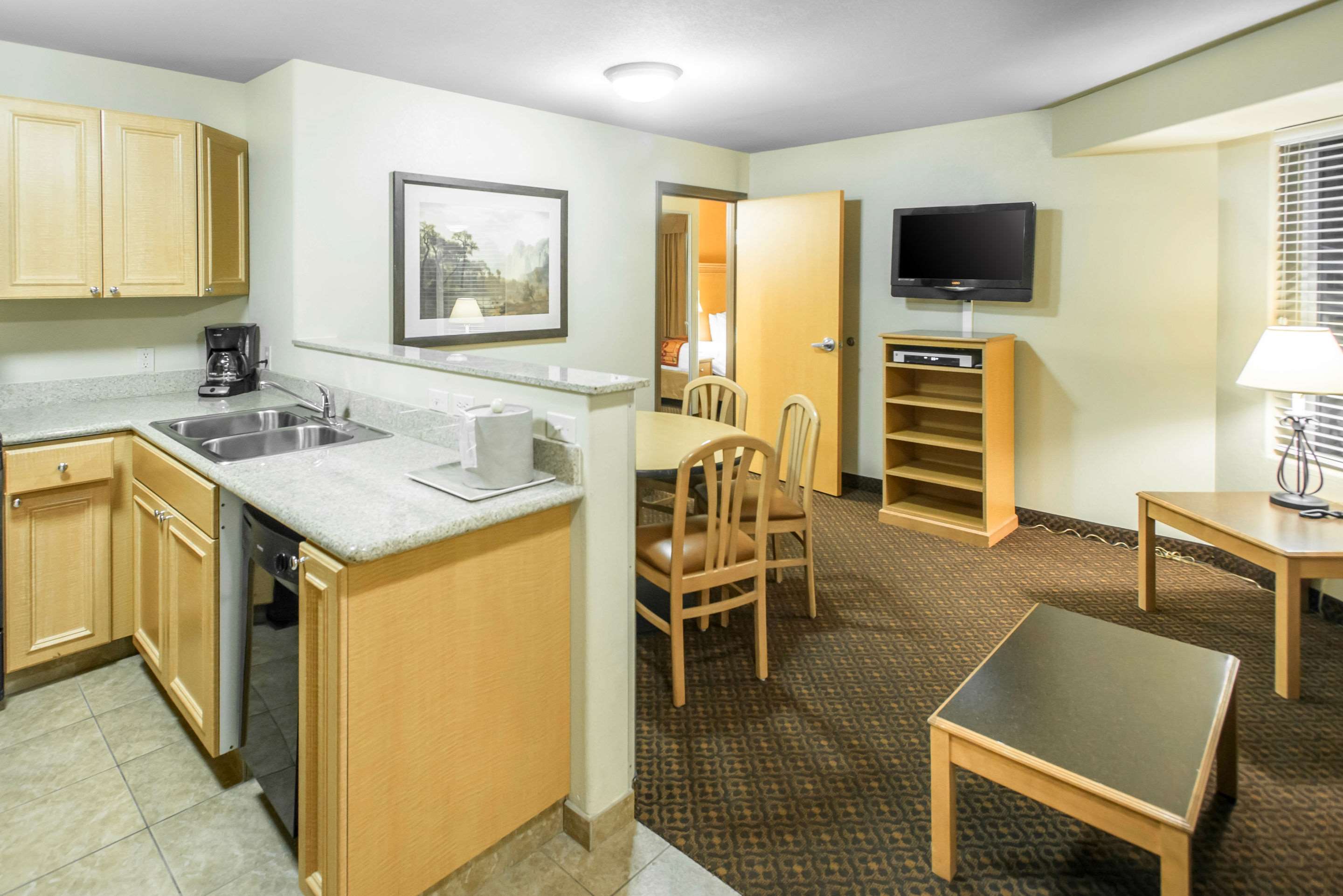 Glenwood Suites, Ascend Hotel Collection Photo