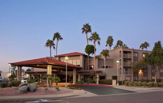 Images Best Western Plus Scottsdale Thunderbird Suites