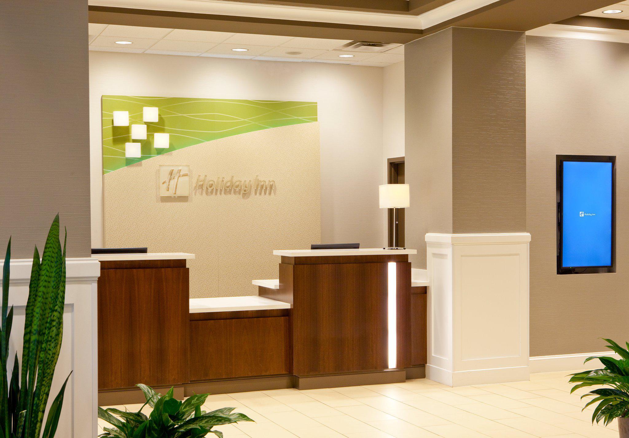 Holiday Inn Atlanta Airport South Photo