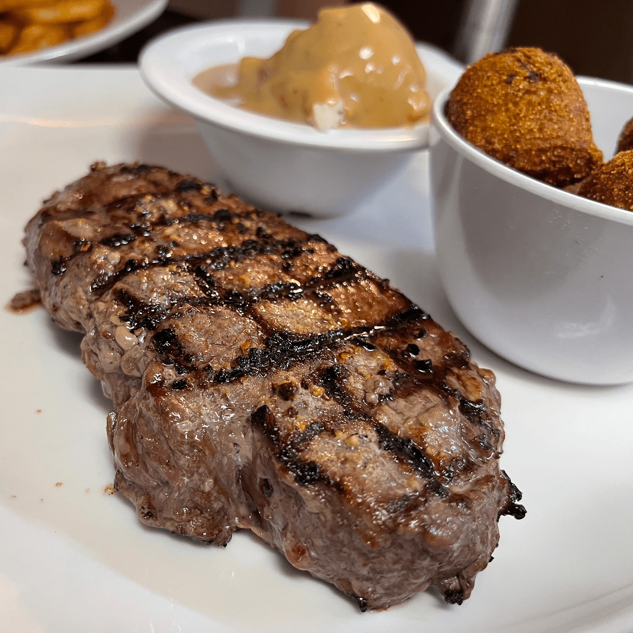 Sirloin (8 oz)