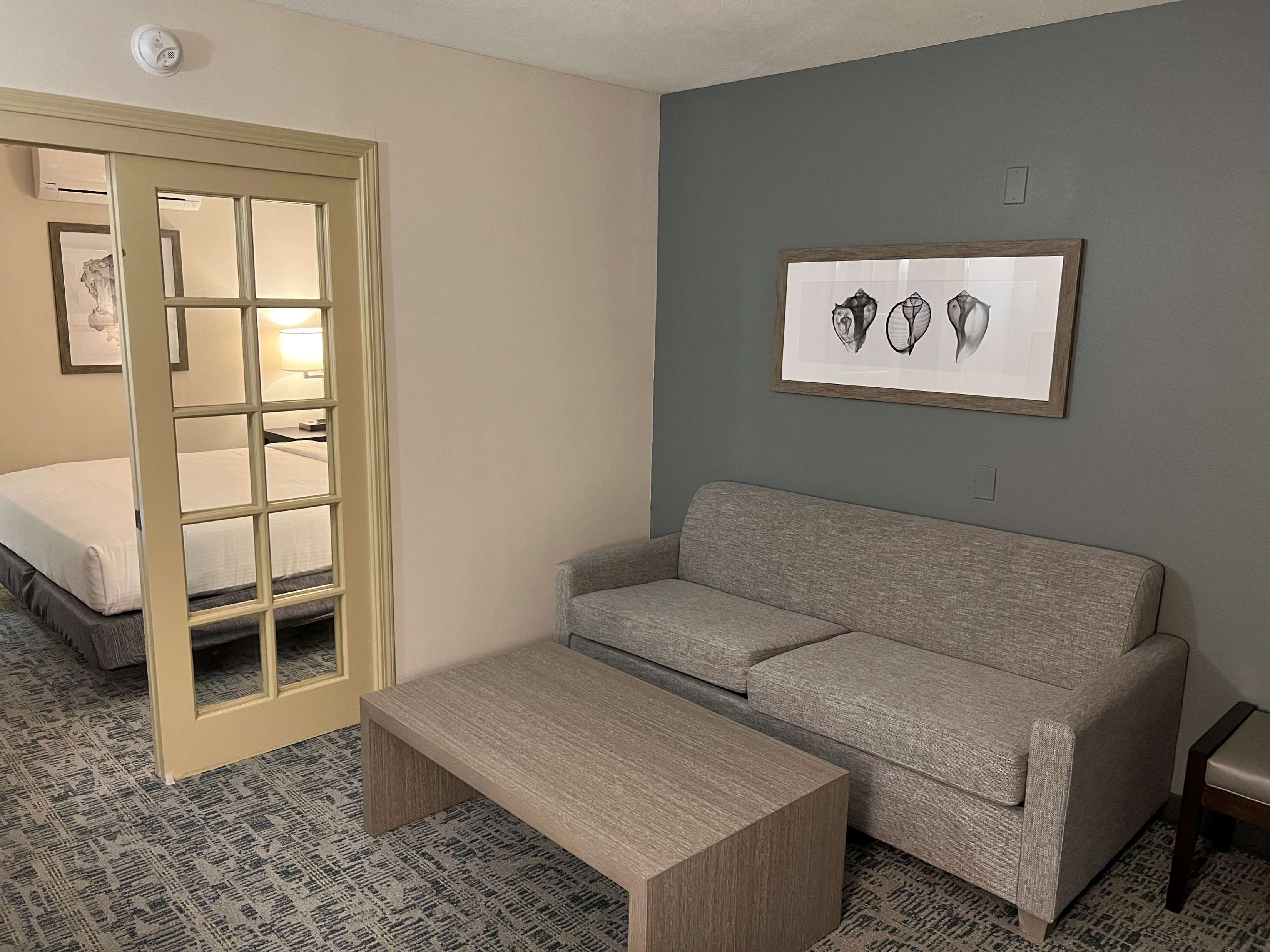 best-western-san-diego-zoo-seaworld-inn-suites-2485-hotel-circle-pl