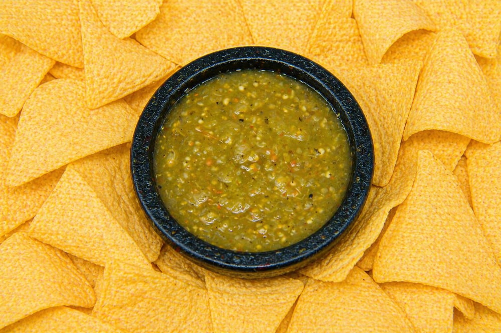 Salsa Verde & Chips (Personal)