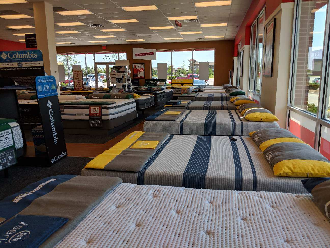 Mattress Firm Shadow Lake Photo