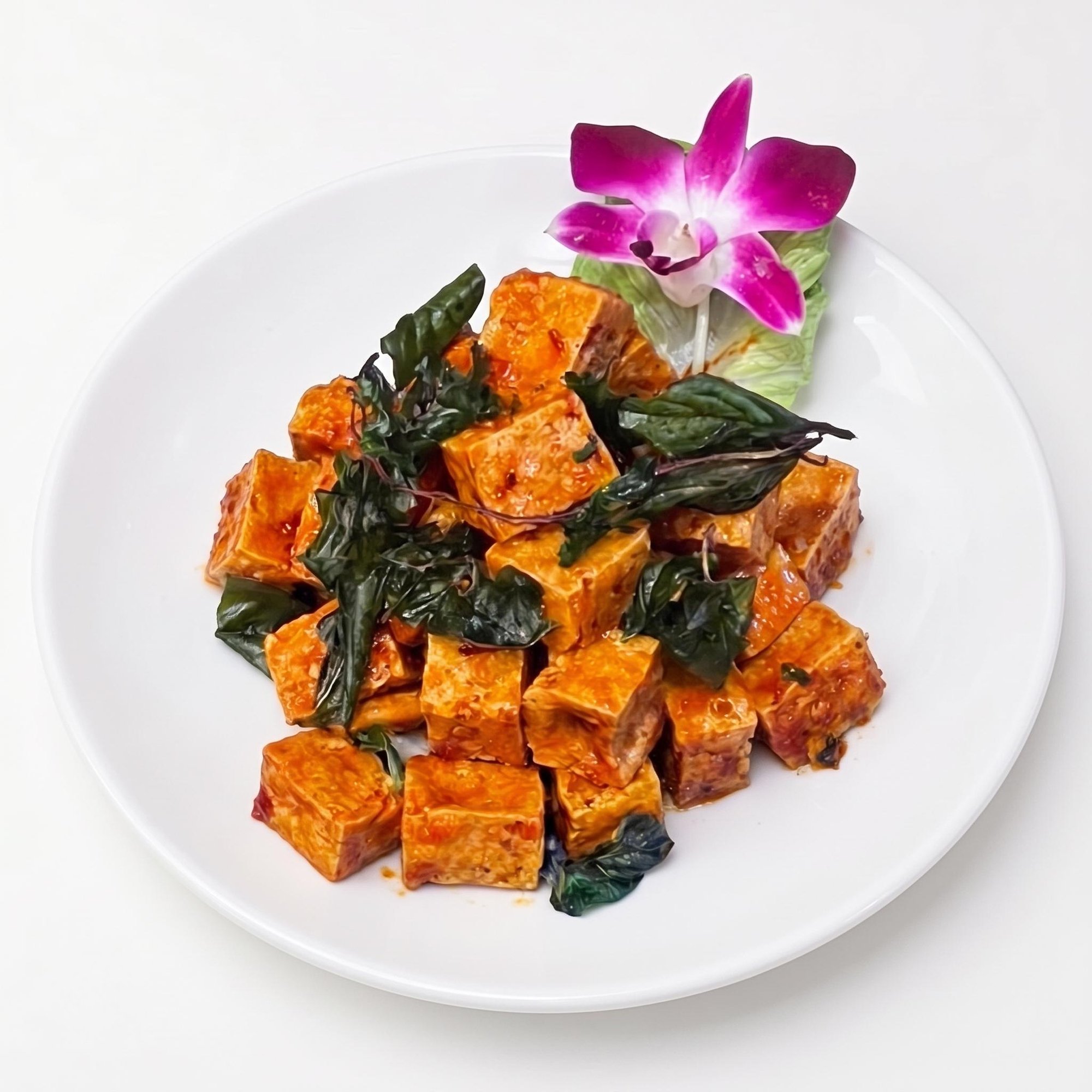 Tofu Kra-Prow Krob (Crispy Basil Tofu) 🌶️ (GF)
