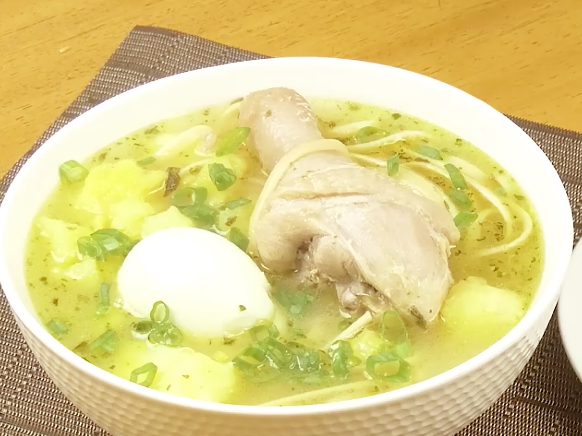 Caldo de Gallina/Chicken Noodle Soup