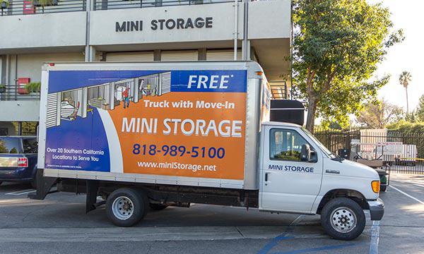 Sherman Oaks MiniStorage Photo