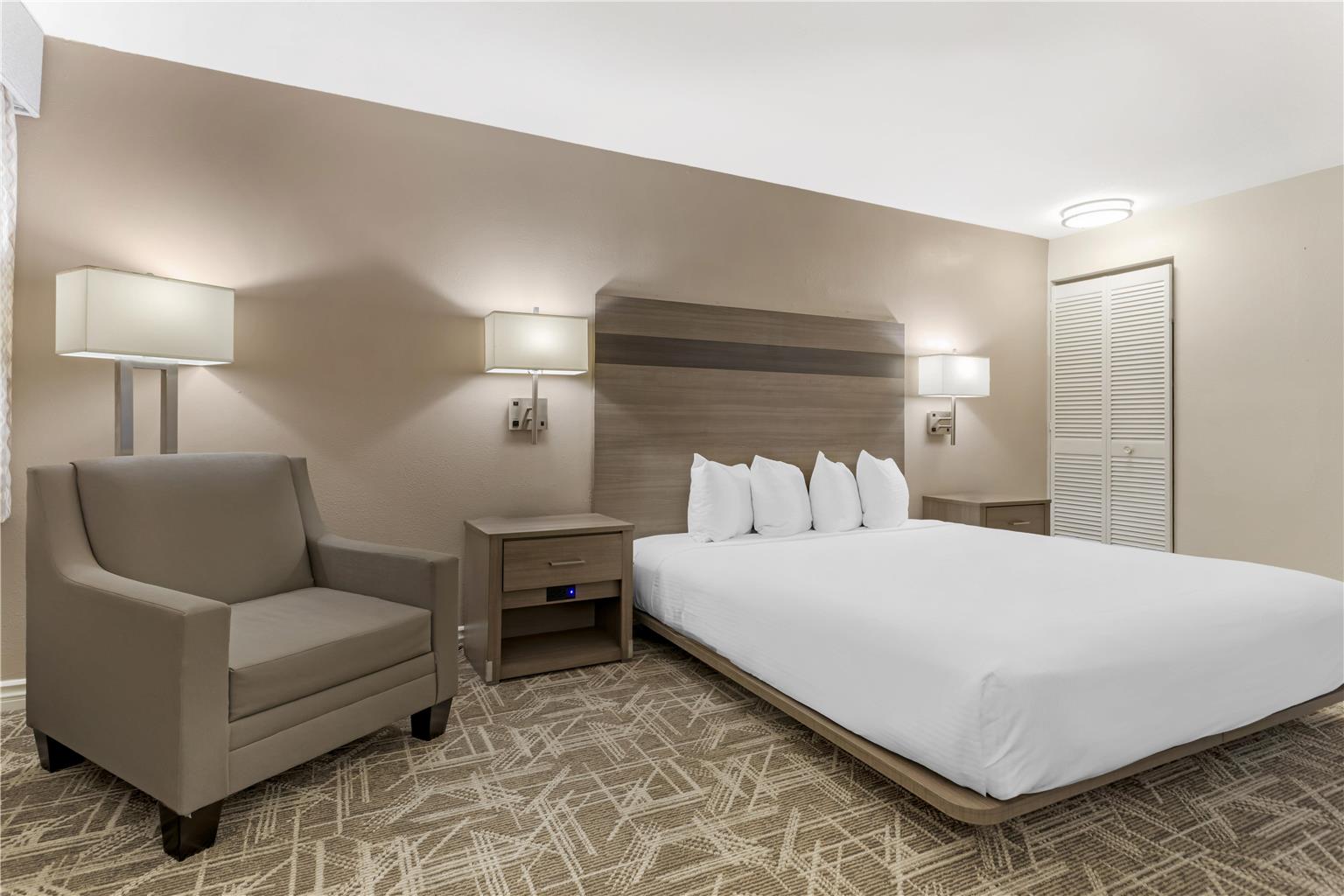 Best Western Kettleman City Inn & Suites Image