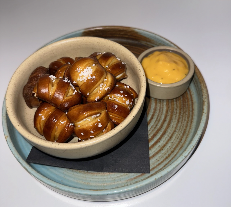 Pretzel Bites w/ Beer Cheese