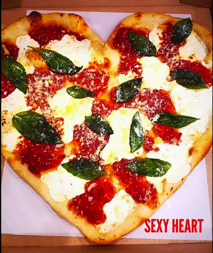 LARGE SEXY HEART PIZZA